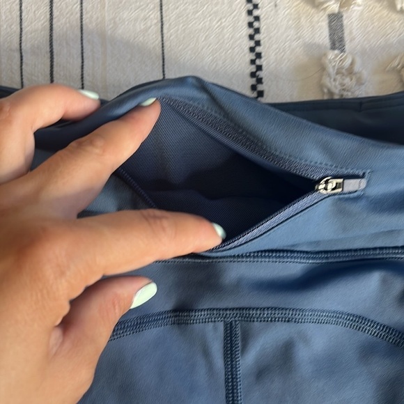 Athleta • Lightning tight leggings - Picture 9 of 12